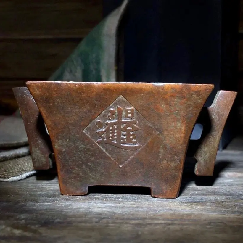 Old copper fortune into the treasure copper incense burner, the day into the doujin Xuande stove plate  stove, Zen