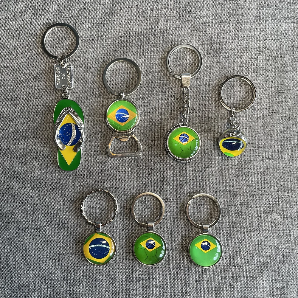 8 Style Fashion Brazil Flag Slipper Keychain Country Map Charm Key Chain Ring Travel Souvenir Car Keyring Pendant Trendy Jewelry