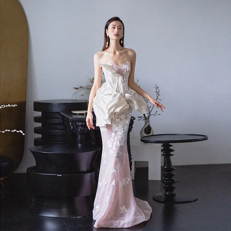 

Welcoming gauze fishtail toasting banquet ball heavy industry dress