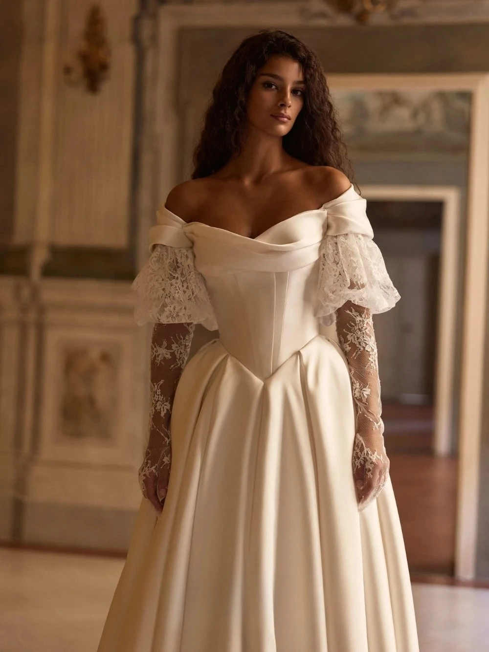 Customized Off Shoulder Satin Ball Wedding Dress Detachable Lace Long Sleeves Corset Back Elegant Princess Train Bridal Gown