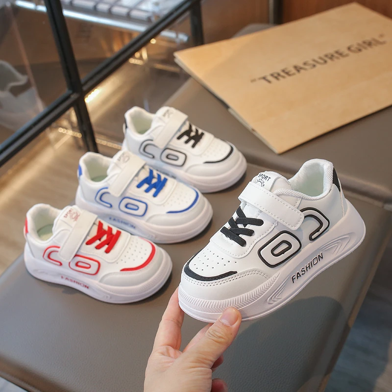 

Модные детские кроссовки 2026 года: весенние новинки для мальчиков и девочек, простые повседневные туфли с мягкой подошвой, нескользящие спортивные кеды для детей