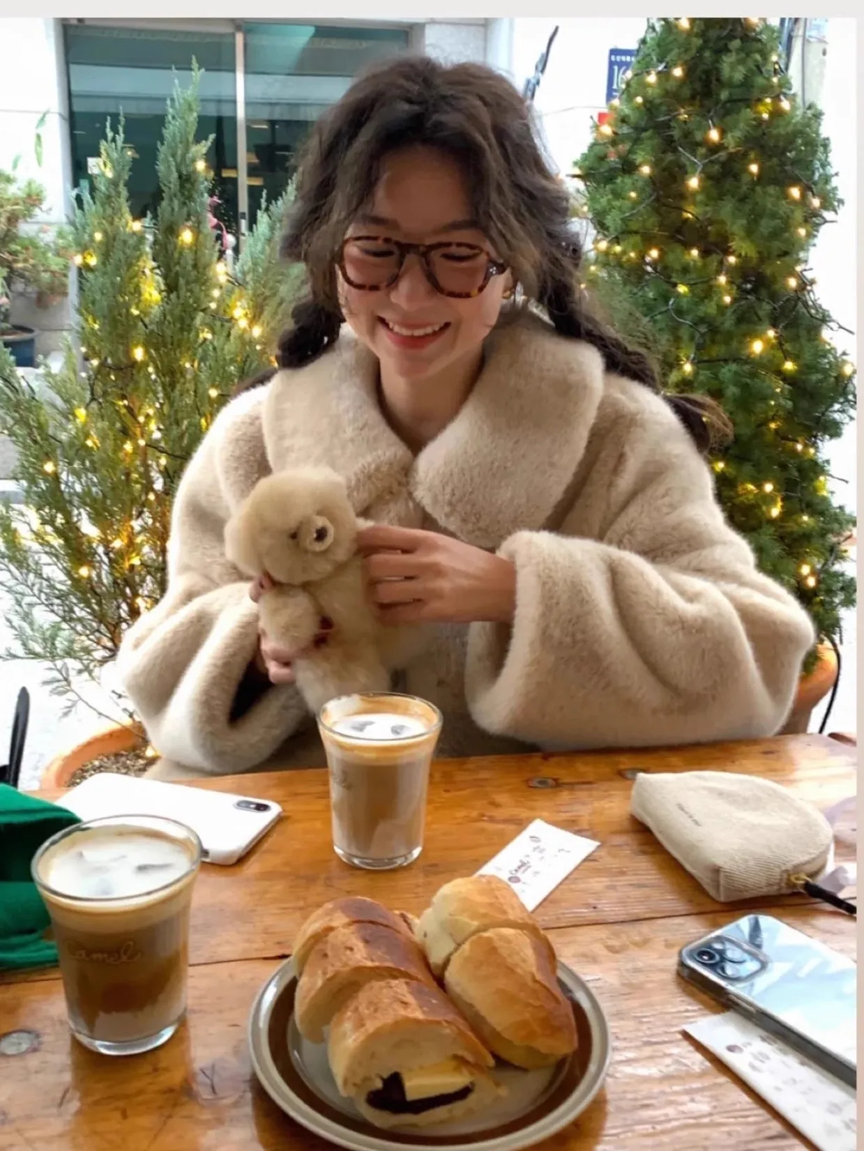 East Gate Sle صديقة للبيئة الفراء الأبيض الدب Jaet المرأة فضفاضة لطيف طوق رقيق معطف تخفيف الرياح Thiened طويل S...