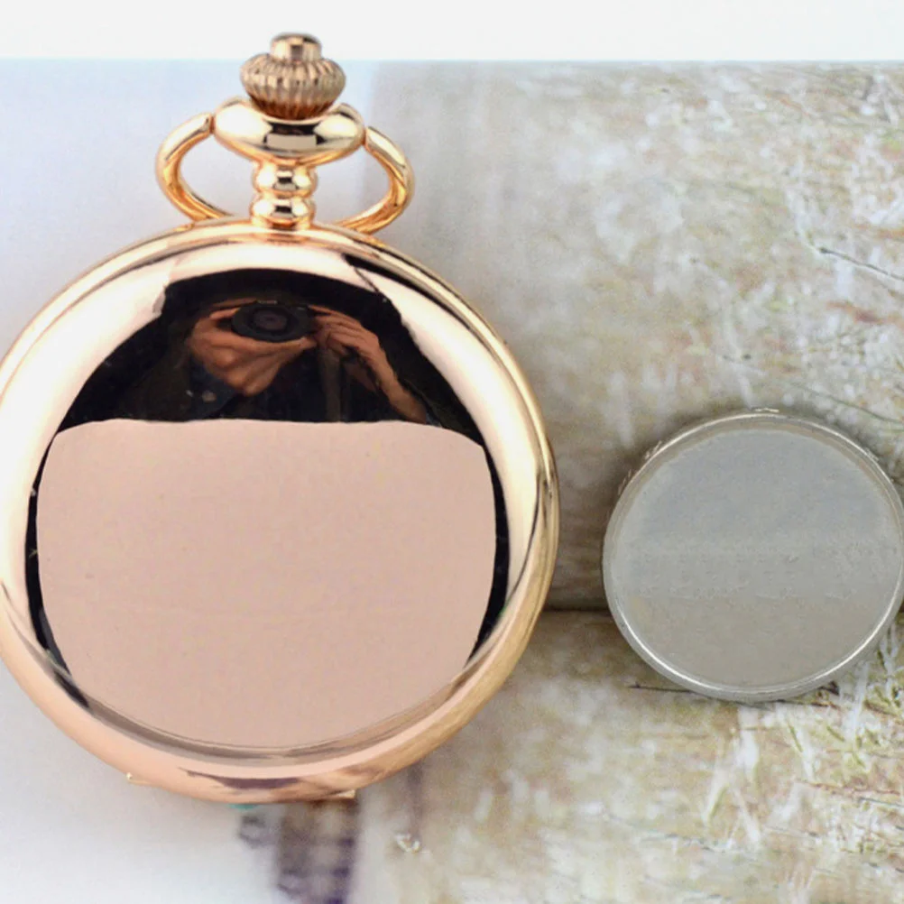 Reloj de bolsillo digital con forma de concha, colgante ligero con diseño de reloj para personas mayores