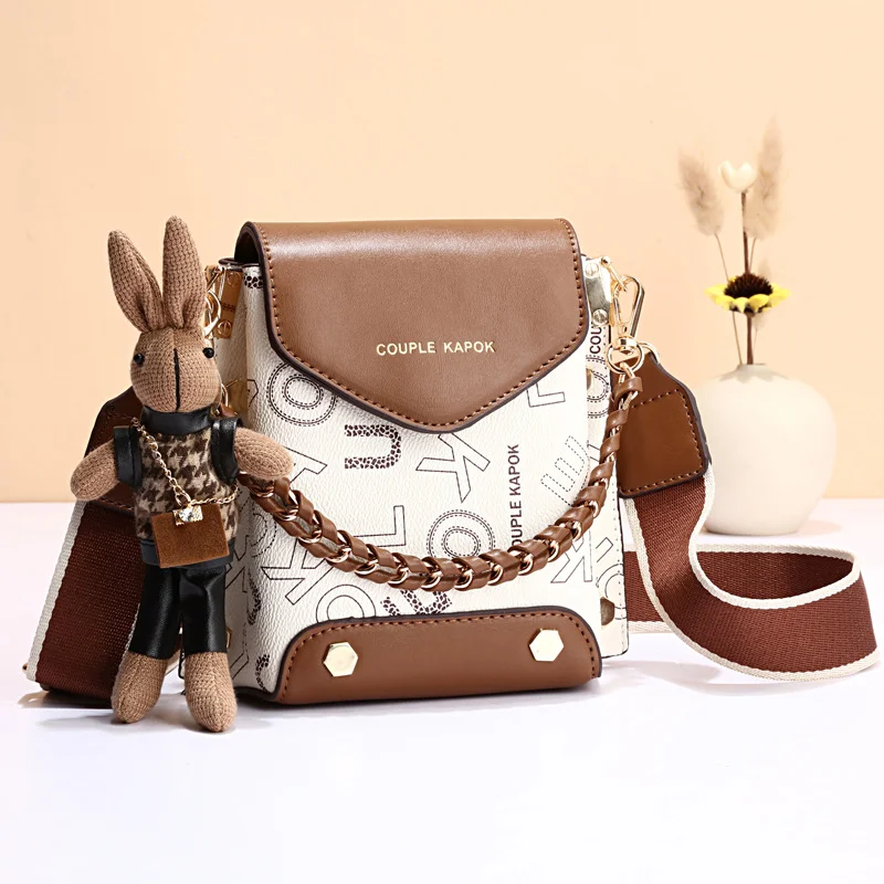 

Fashionable and versatile crossbody bag, stylish small shoulder bag, small square bag, popular wide shoulder strap phone bag, ne