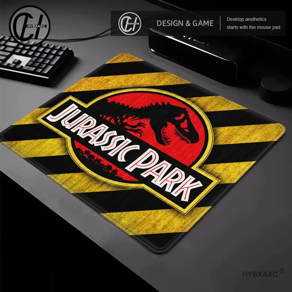 J-Jurassic-Park Mouse Pad Small Mouse Pad Desk Pad Desktop Computer Keyboard Wireless Mouse Boy Girl Gift for Play games