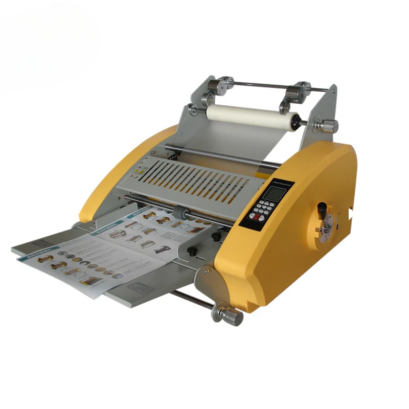 Automatic Feeding and Cutting Material Laminating Machine With Collect Tray