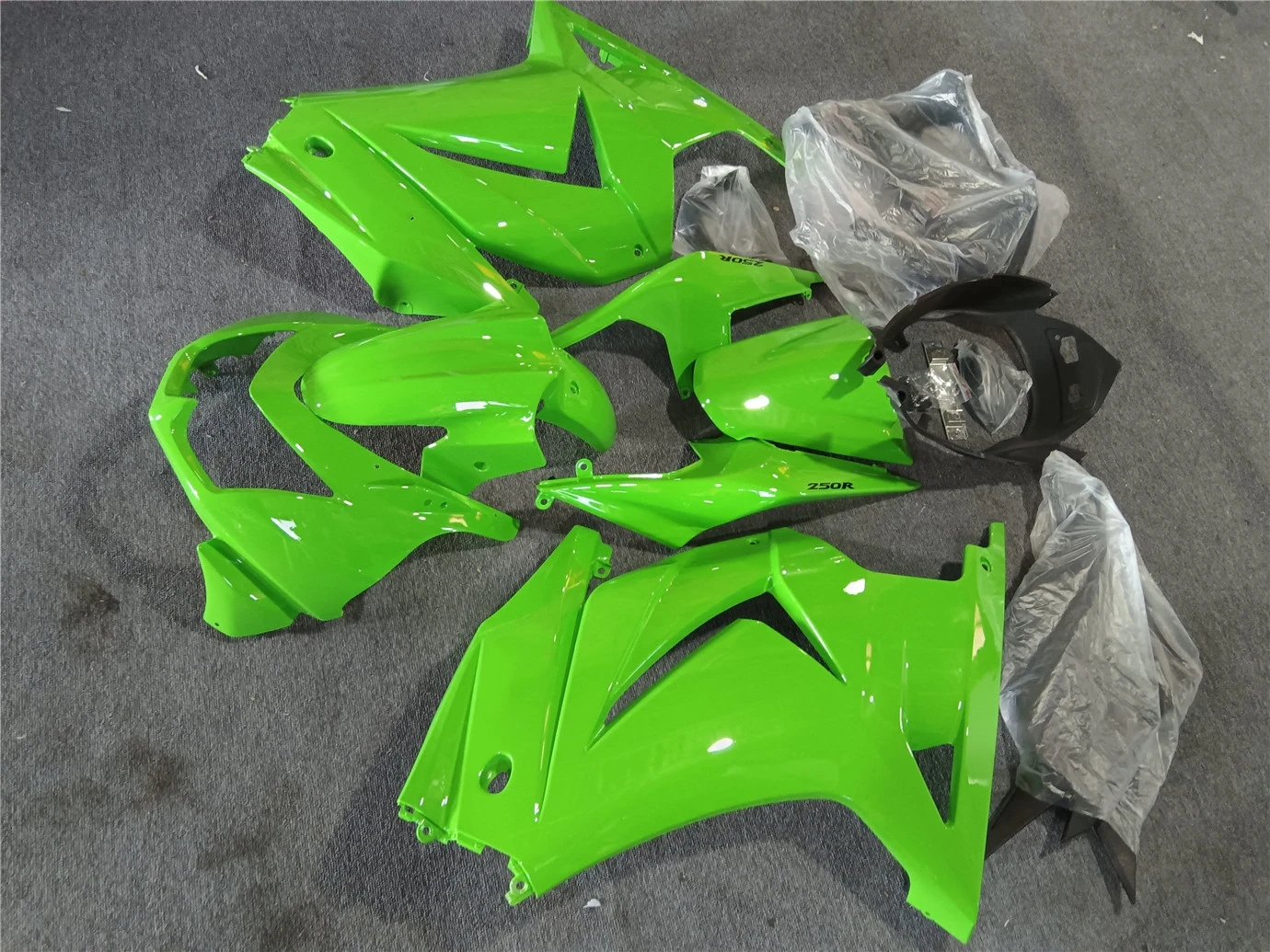 Motorcycle Fairing Kit Suitable for Kawasaki Ninja 250 08-12 EX250 2008 2009 2010 2011 2012 Fairing Green