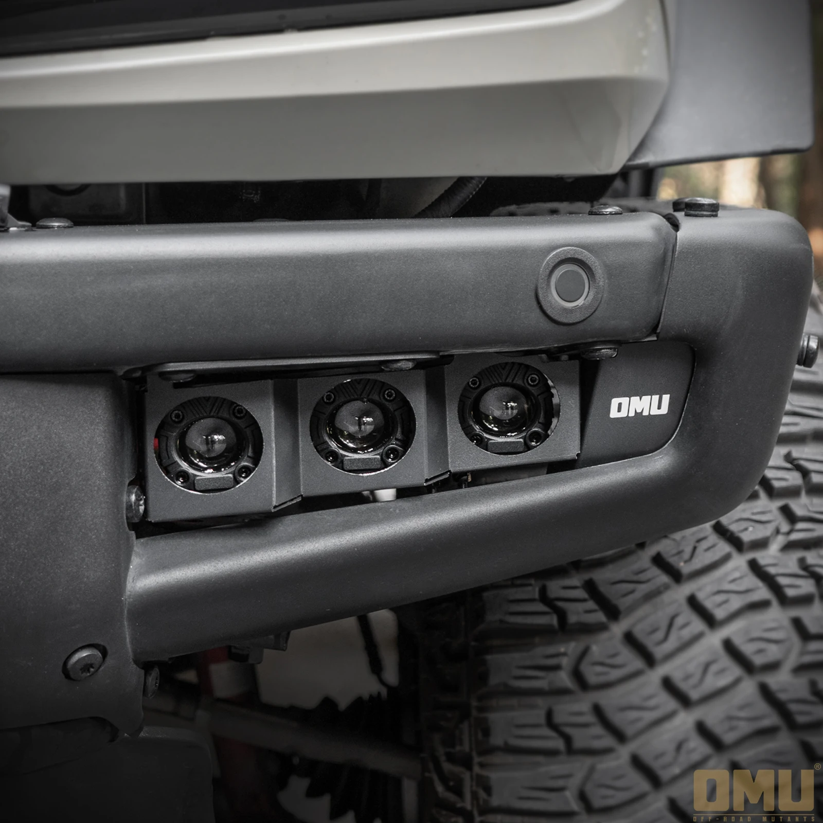 

Комплект фар-прожекторов для переднего бампера OMU 180W с проводкой для Bronco, аксессуары для светодиодных прожекторов