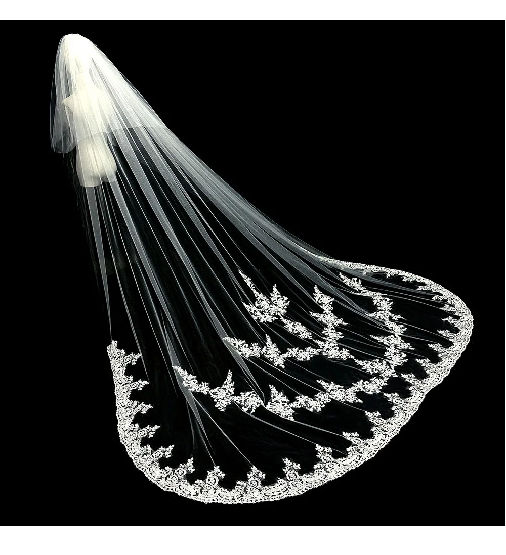 Elegant Wedding Veil 3.5m Long Bridal Veil with Comb High Quality Applique