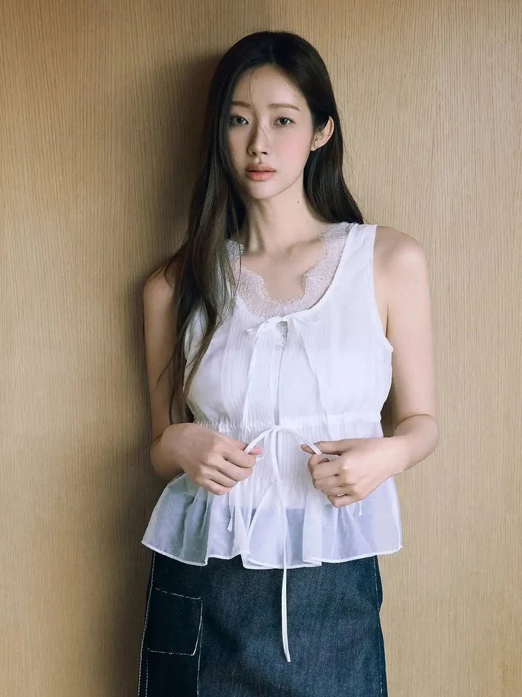 الدانتيل المرقعة محبوك سترة المرأة زر سليم صالح Svel أعلى الملابس الداخلية والخارجية صيف 2025 لا ماركة #3