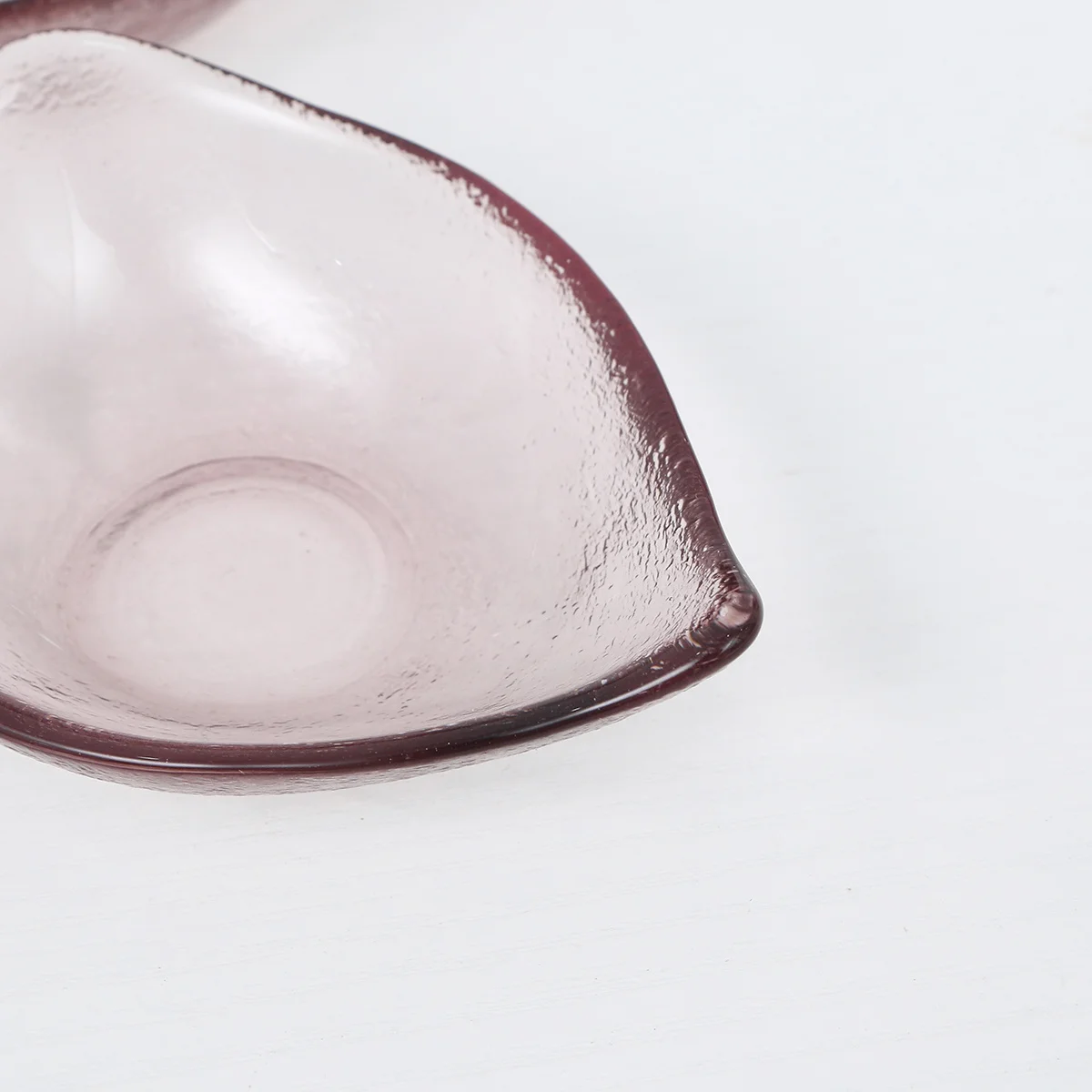 

3Pcs Heart-Shaped Pink Food Sauce Dish Modern Seasoning Bowl for Snacks Condiments Dessert Glass Sauce Dish Seasoning Bowl