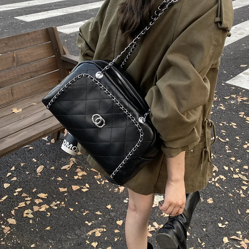 

Women's Spacious Bowling Bag, Minimalist Solid Color Purse with Chain Strap, Large Capacity Crossbody Shoulder Bag