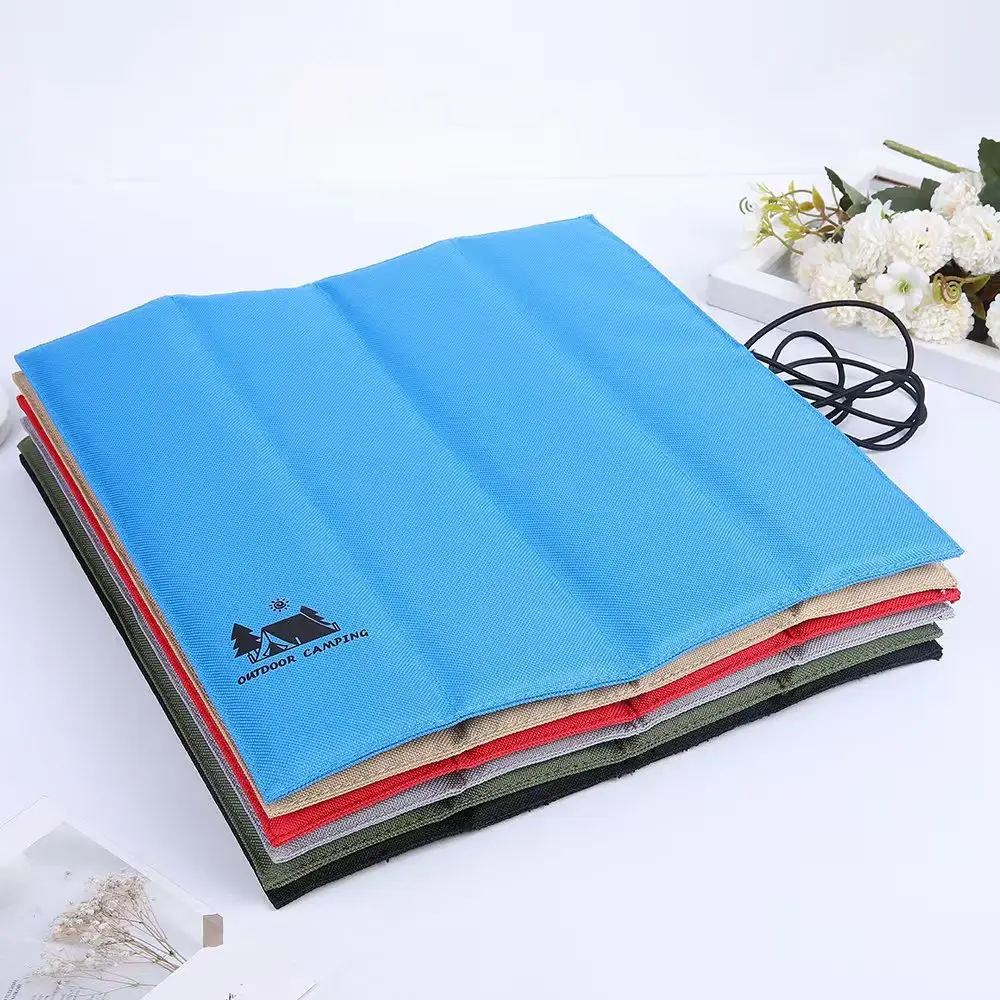 31*32 سنتيمتر المحمولة مقاوم للماء سجادة للرحلات ، حصيرة مقاومة للرطوبة ، التخييم سميكة في الهواء الطلق الشاطئ السفر للطي وسادة مقعد صغيرة