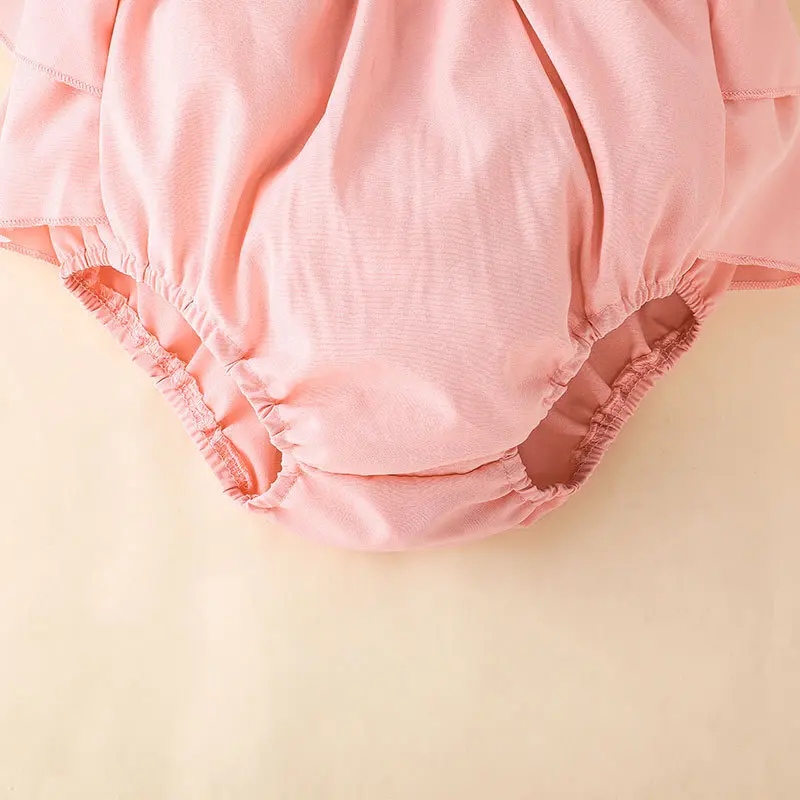 Laura Kors neue Sommer Kleinkind Neugeborenen Jungen Stram pler ärmellosen Druck Gänseblümchen Bogen rosa Baby Stram pler Kleidung Outfits 0-2t