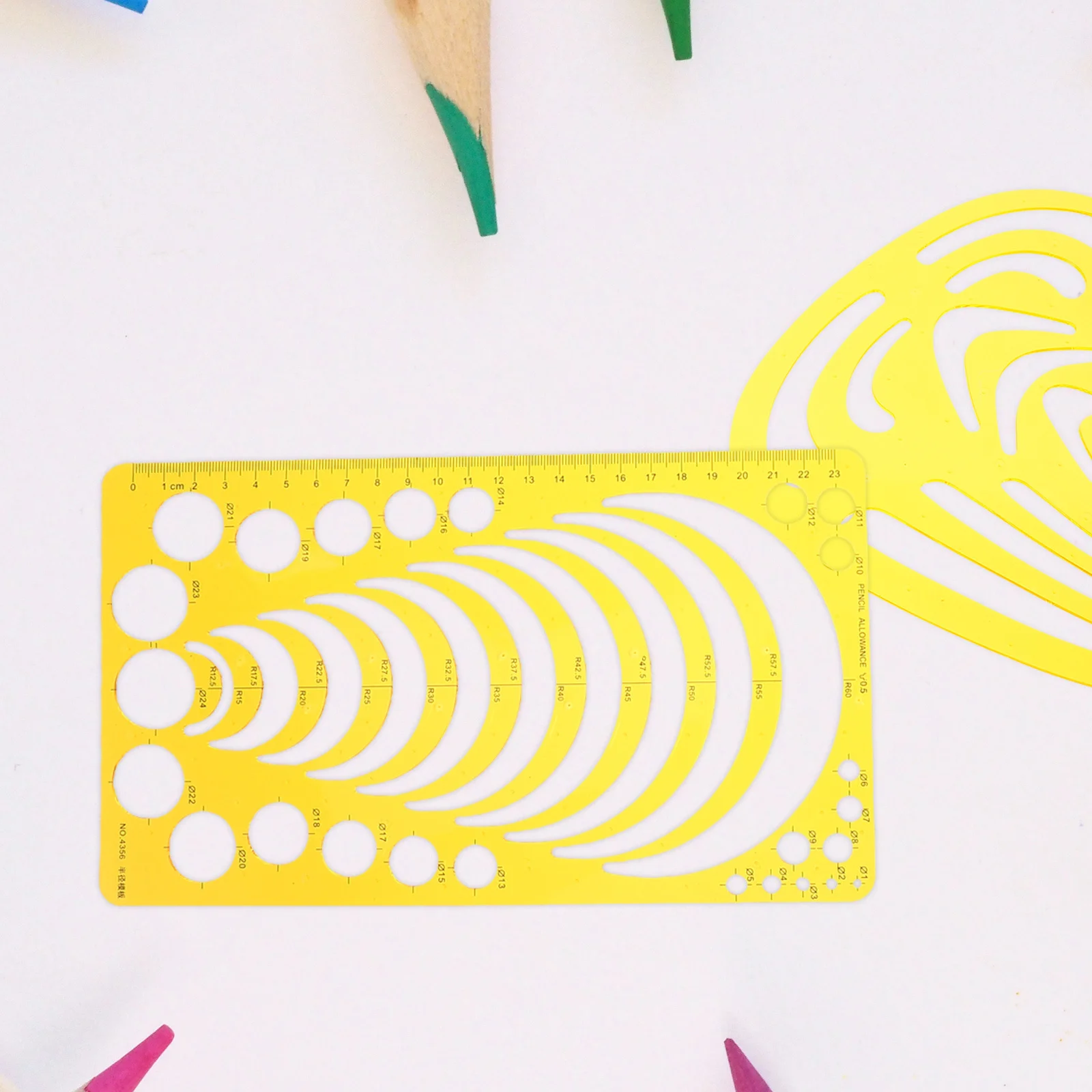 مجموعة مسطرة منحنية مكونة من 4 قطع، قالب قياس للخطة الموسعة، تصميم رسم برتقالي شفاف، مدرسة العمارة