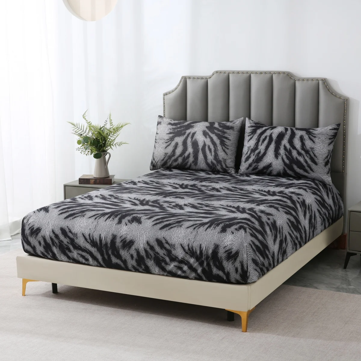 

Черно-белый комплект простыней в полоску с животными, состоящий из трех предметов, постельное белье с текстурой кожи тигра, наматрасник с глубоким карманом и 2 наволочками