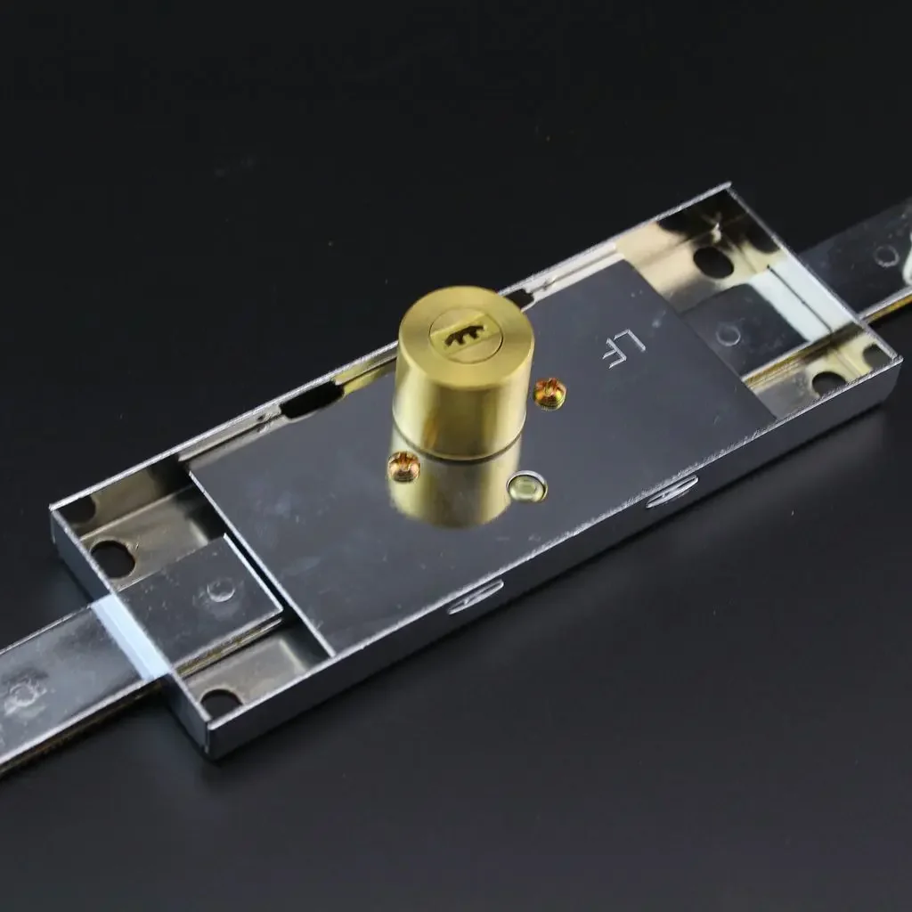 Anti-Theft Rolling Security Door Lock for Roll Gates Key-Operated Safe Lock for Middle Or Bottom Shutter Installation Home Garag