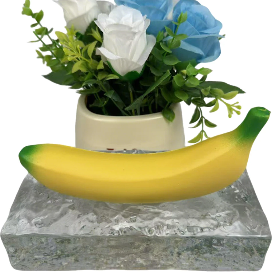 Realistic banana squishy toy, soft rubber stress relief toy, silent slow rebound, office stress relief tool, adult gift