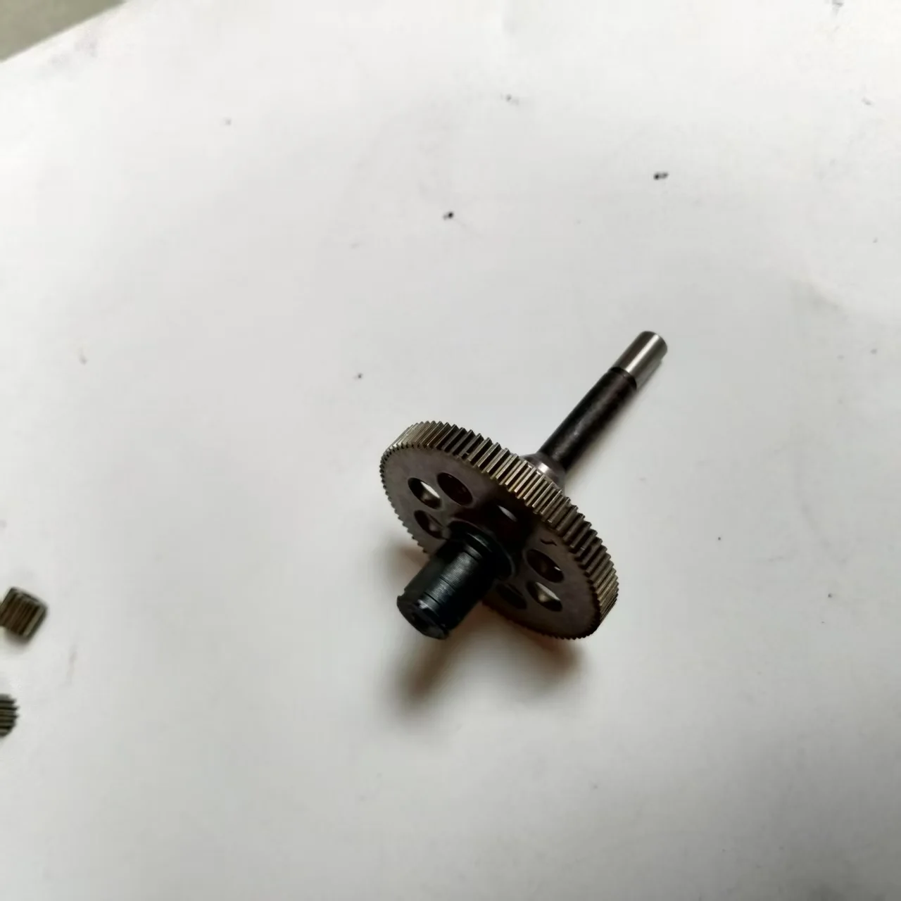 42mm Mini Gear with Shaft for Power Tools Chain Saw Hand Saw Lithium Logging Saw Pinion 550Type 14Teeth Brushless Motor Gear