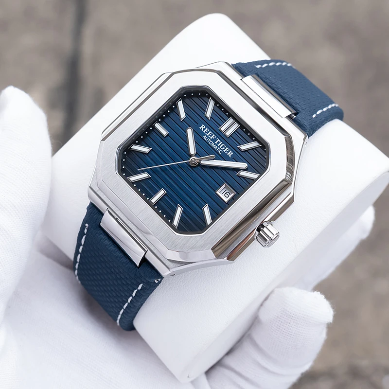 Męski zegarek automatyczny Reef Tiger, 44 mm, kwadratowy, mechaniczny, wodoszczelny do 5 ATM, luminescencyjny, szafirowe szkło, datownik.