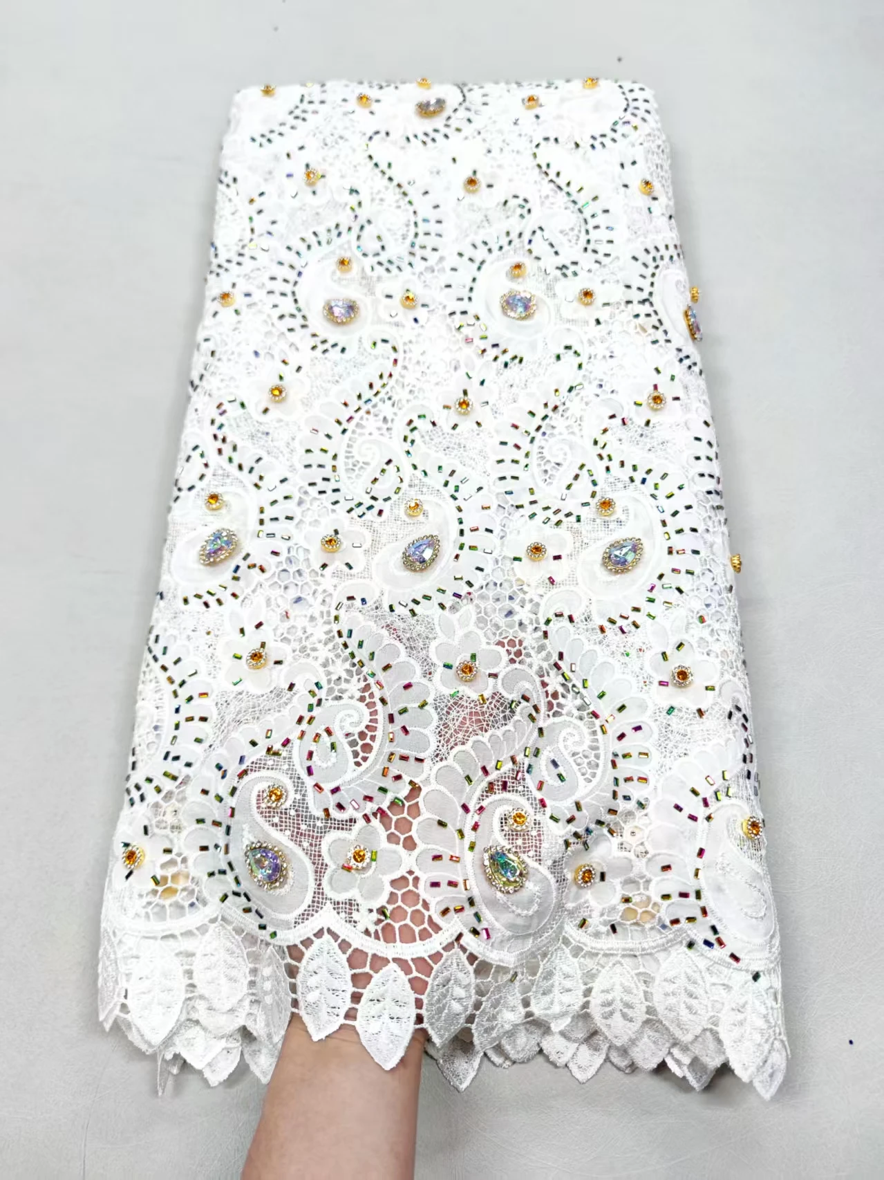 2025 African Nigerian High-Quality Embroidery Sequins Tulle Lace Fabric Guipure Beads for Prom Dresses Cotton 5 Yard XL073