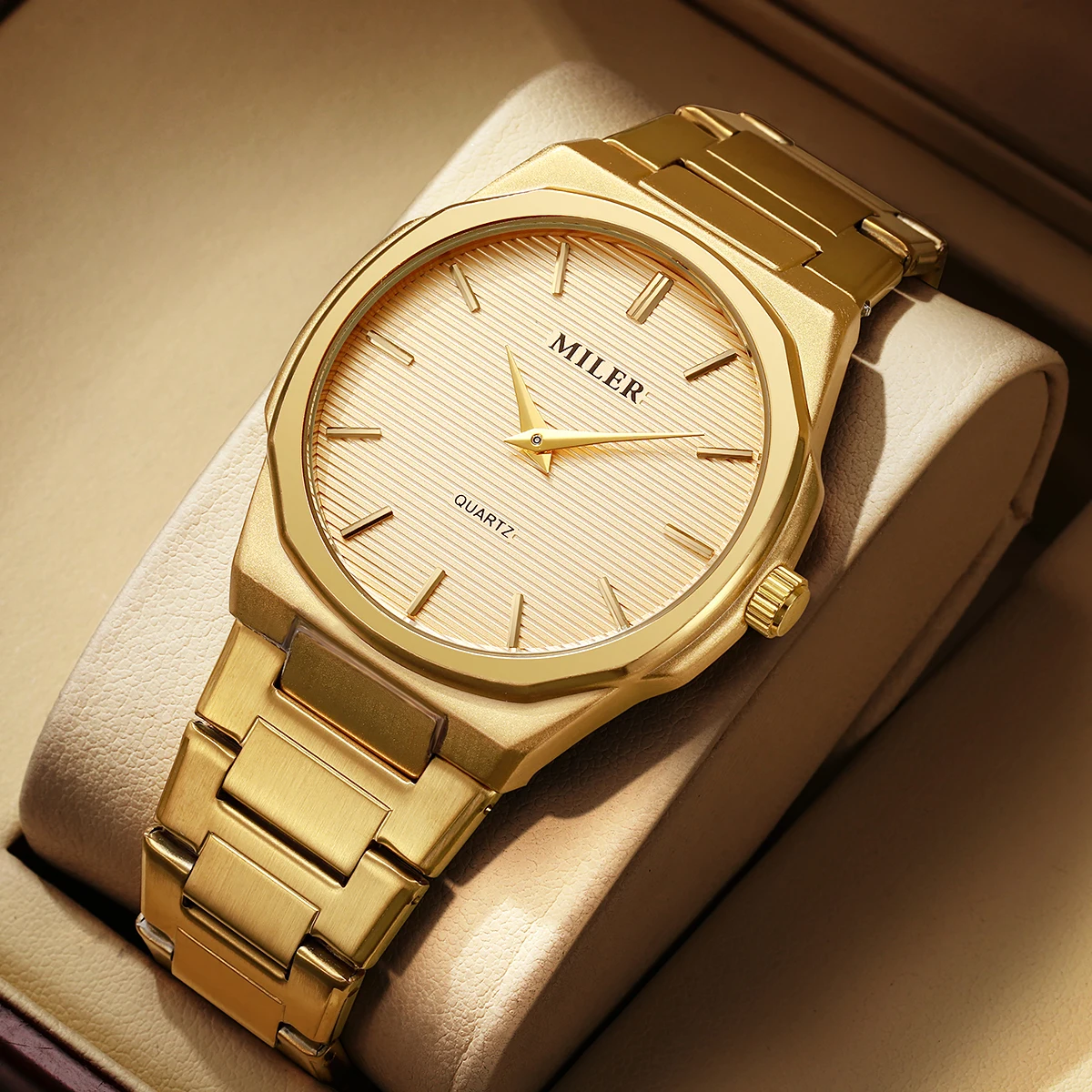 Men's Quartz Watch Textured Dial Octagonal Bezel Integrated Metal Link Bracelet Business Dress Wristwatch Gift