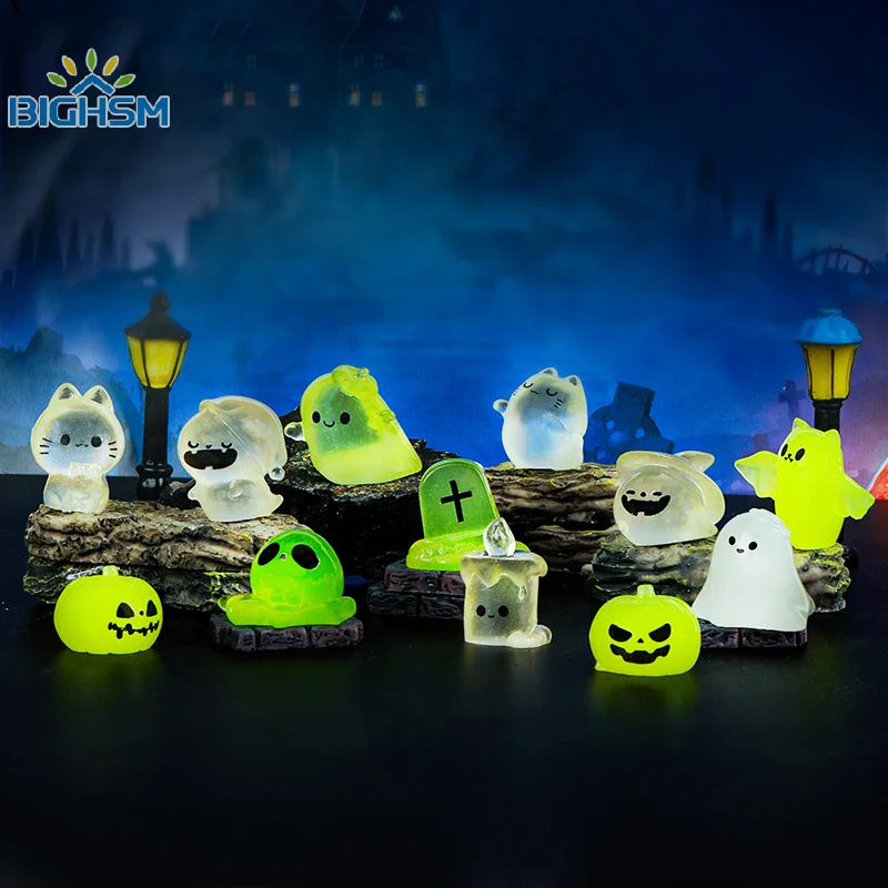 Mini Luminous Halloween Ornament Bat Pumpkin Skeleton Ghost Micro Landscape Dollhouse Model Car Interior Home Desktop Decoration