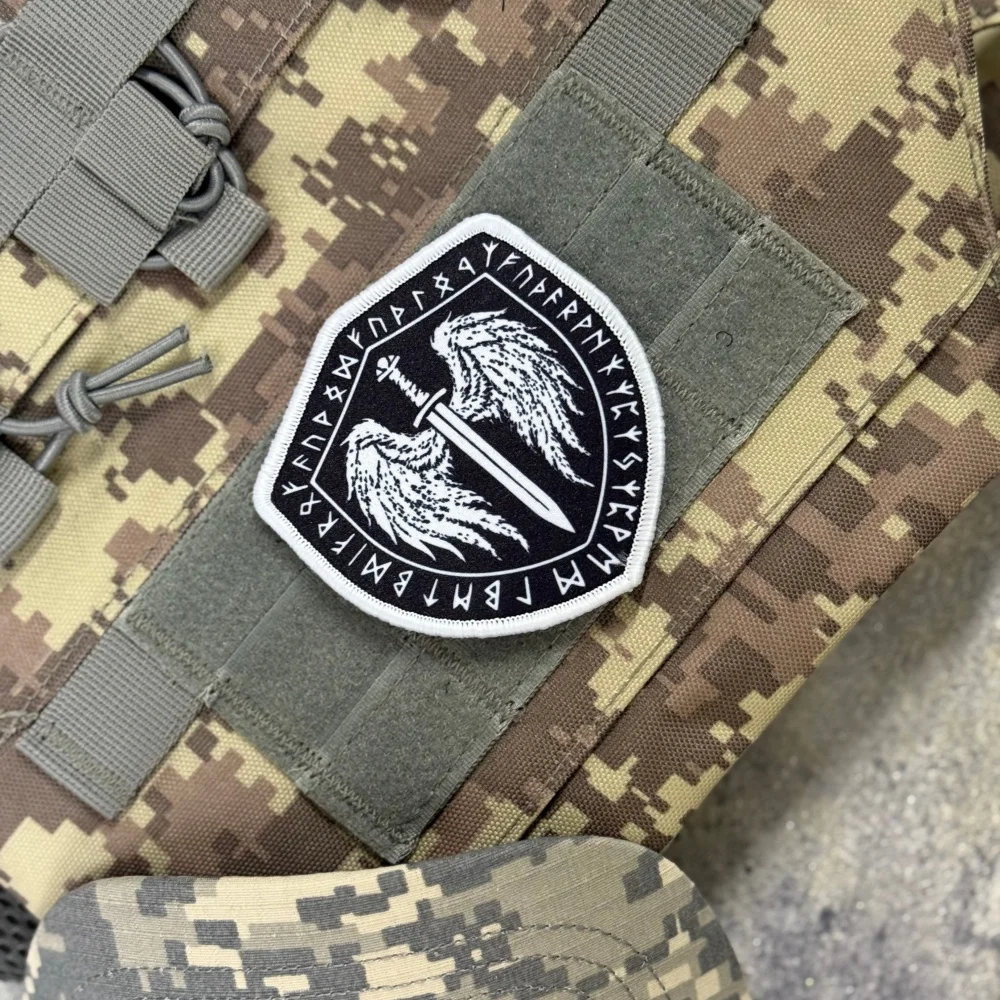 Parche táctico alado espada – insignia con sujeción de gancho - imagen 5
