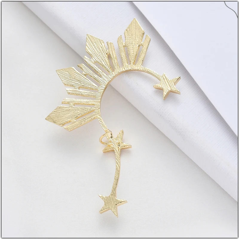 Crystal Space Star Ear Clip on Earrings for Women Accessories Lovely Rhinestone Star Big Ear Cuff Earring Fashion Ornaments Gift