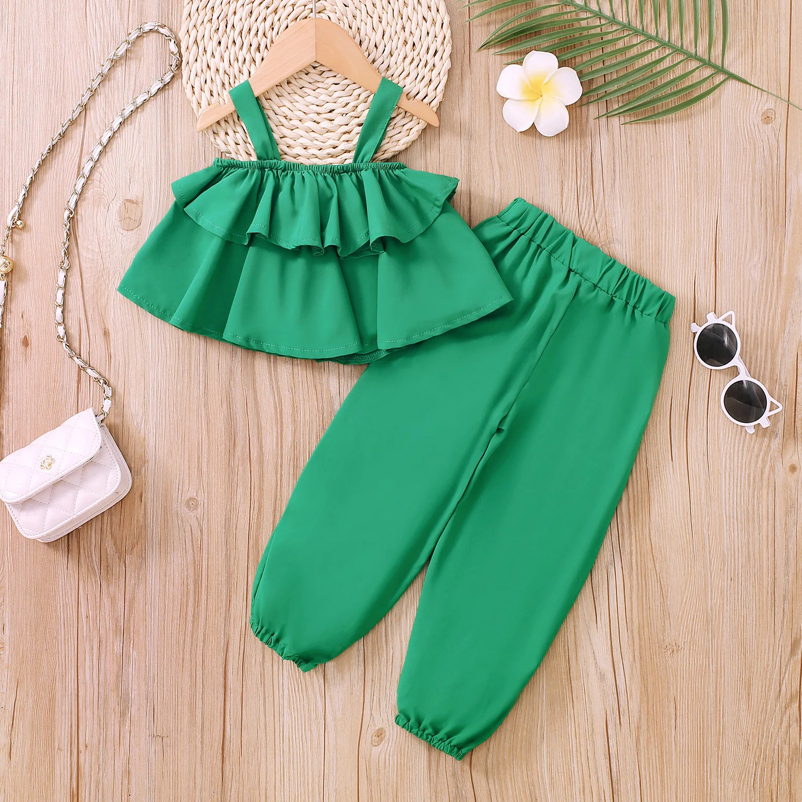 2023 New Child Clothes Sets Sleeveless Ruffles Tops Green Pants 2 Piece Sets Designer Girls Clothes Set 18M-7T