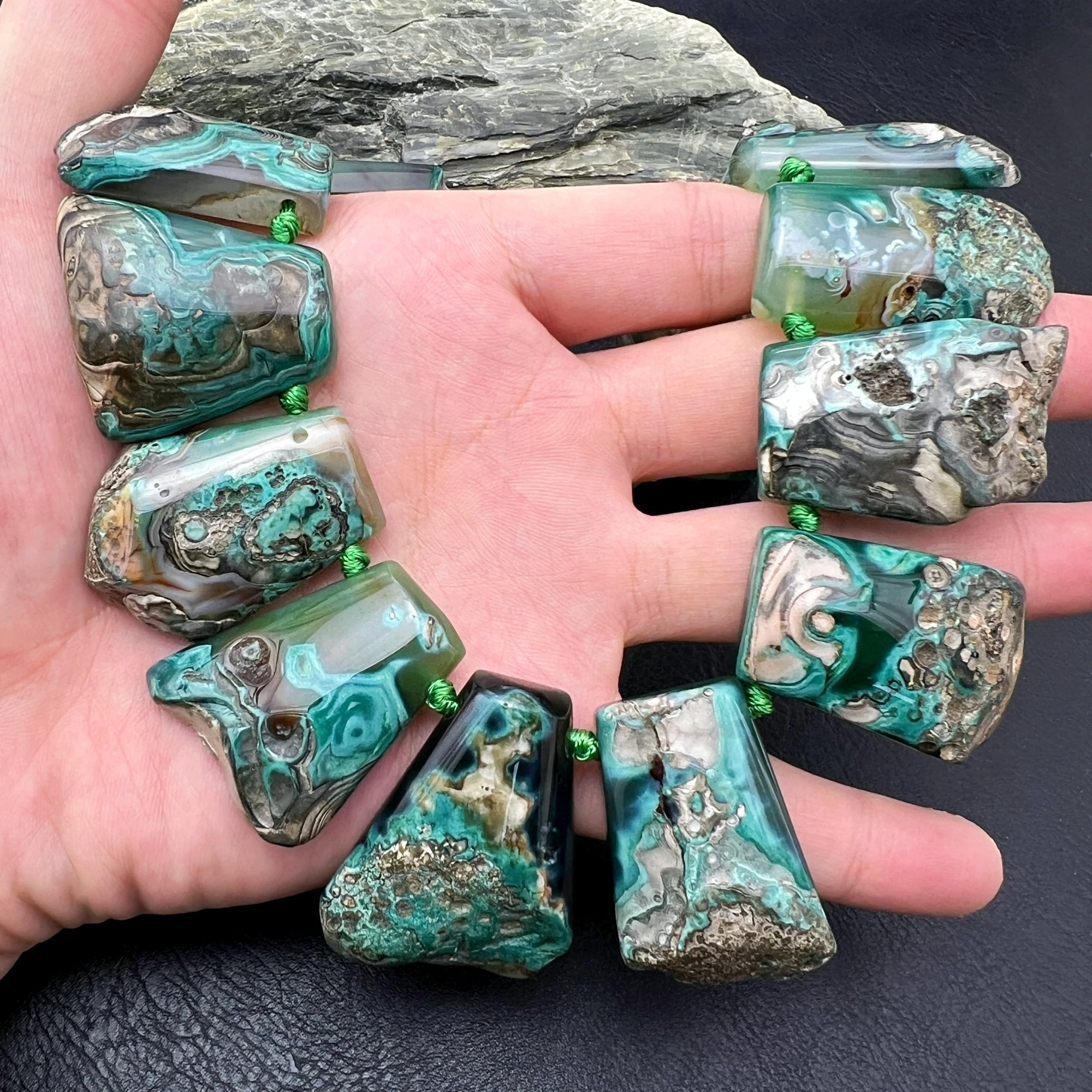 

18 INCHS Graduated Sector Shape Large Rough Green Agates Quartz Slice Beads For DIY Necklace Jewelry Making MY251102