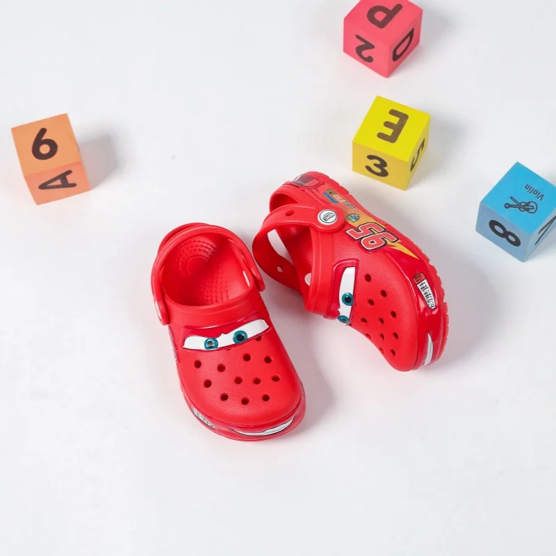 

2025 New Stock 95 Lightning McQueen Car Luminous Cave Shoes Slippers External Casual Anti slip Baotou Beach Summer birthday gift