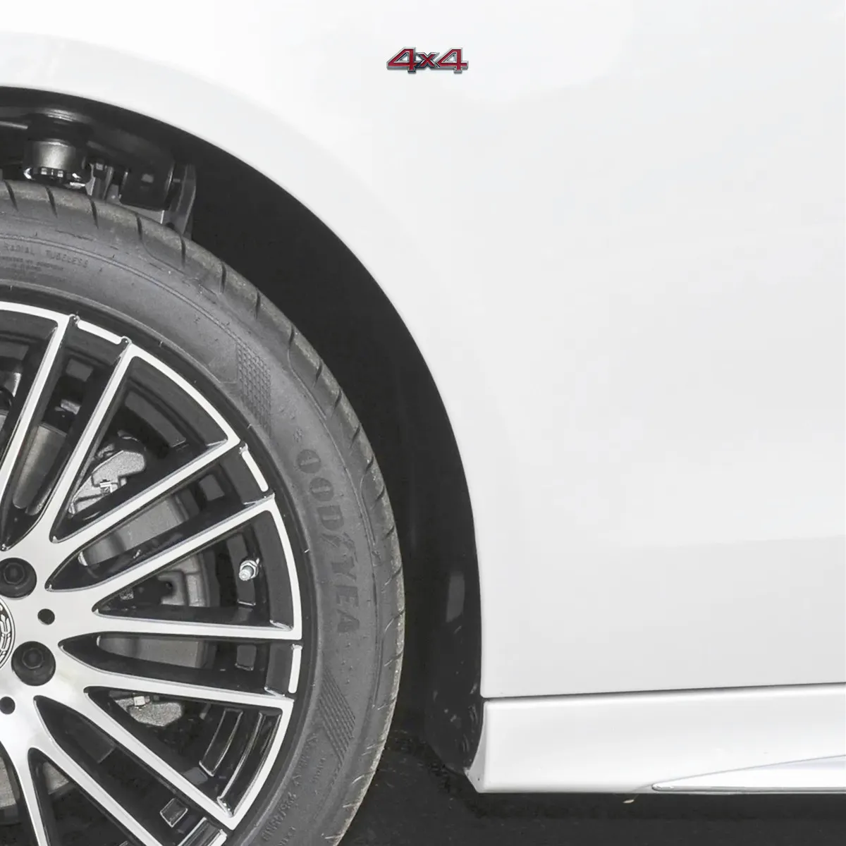 شعار سيارة معدني 4X4 ذو الدفع الرباعي مناسب لملصق السيارة الجانبي الخلفي لجذع الجسم وإكسسوارات الديكور