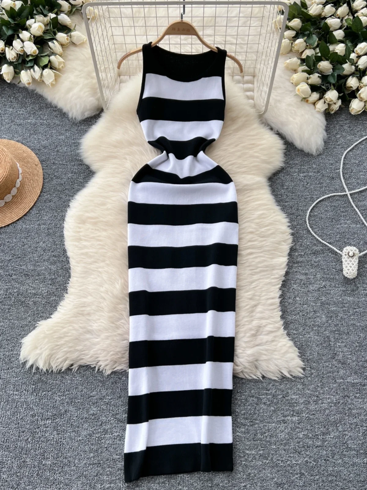 Foamlina Muse Tube Long Strip Dress Women\'s Round Neck Sleeveless Slim Fit Contrasting Striped Knitted Vest Dresses