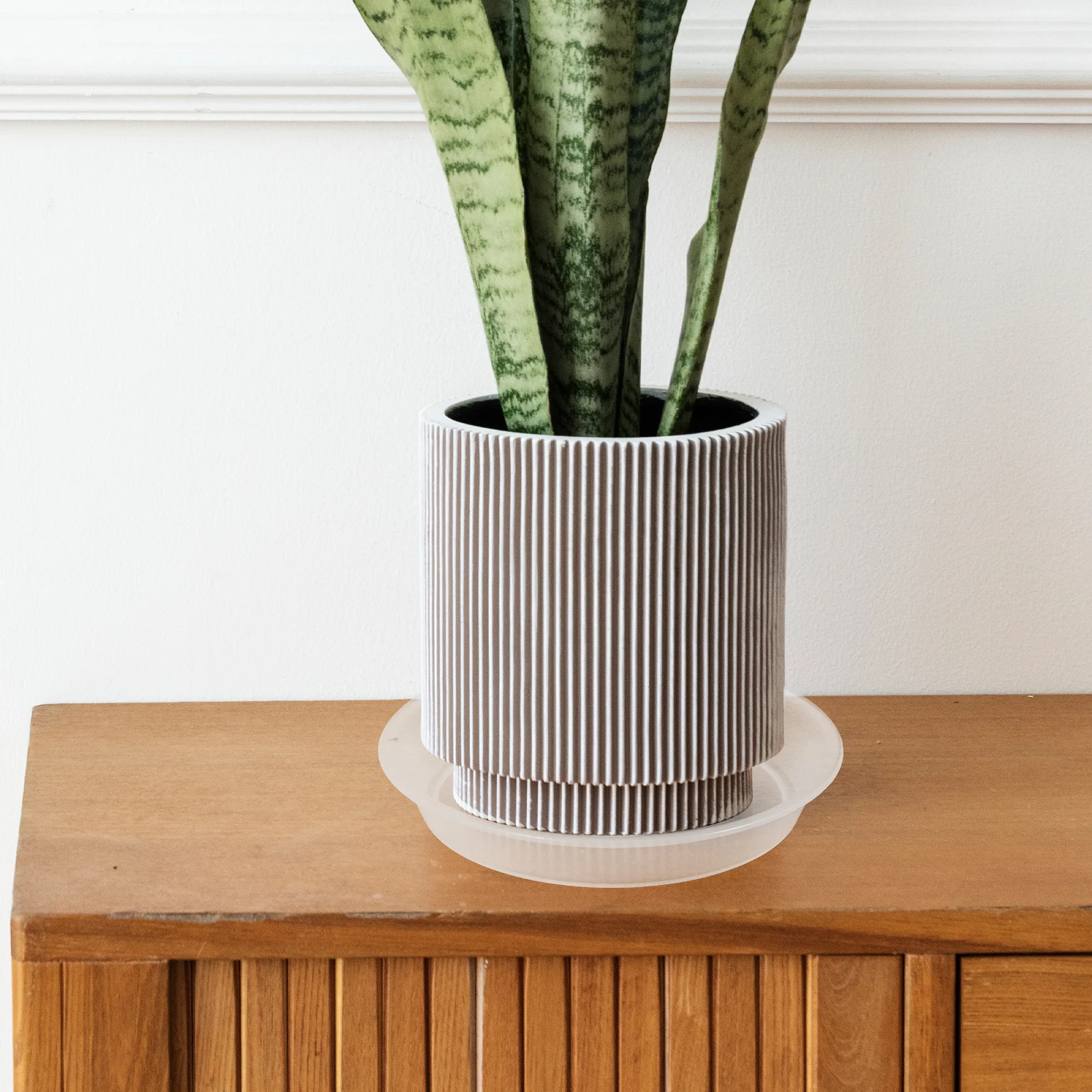 

10Pcs Clear Plastic Plant Trays Elegant Flower Pot Saucers Ideal for Indoor Outdoor Gardening Flower Pot Tray Plant Tray