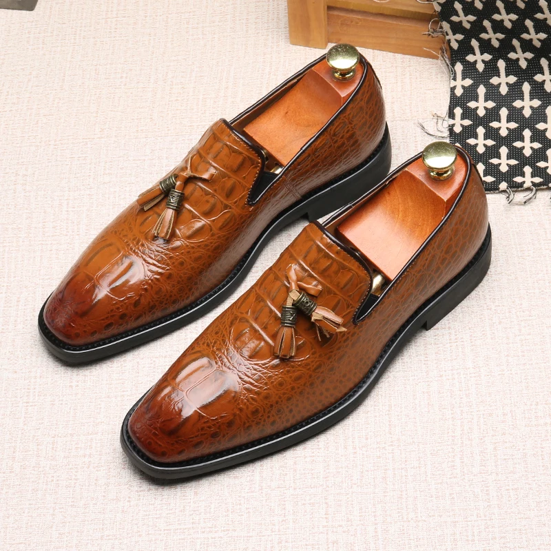 

New Loafers Men Black Brown Wedding Shoes Tassels Business Handmade Men Dress Shoes Size 38-48