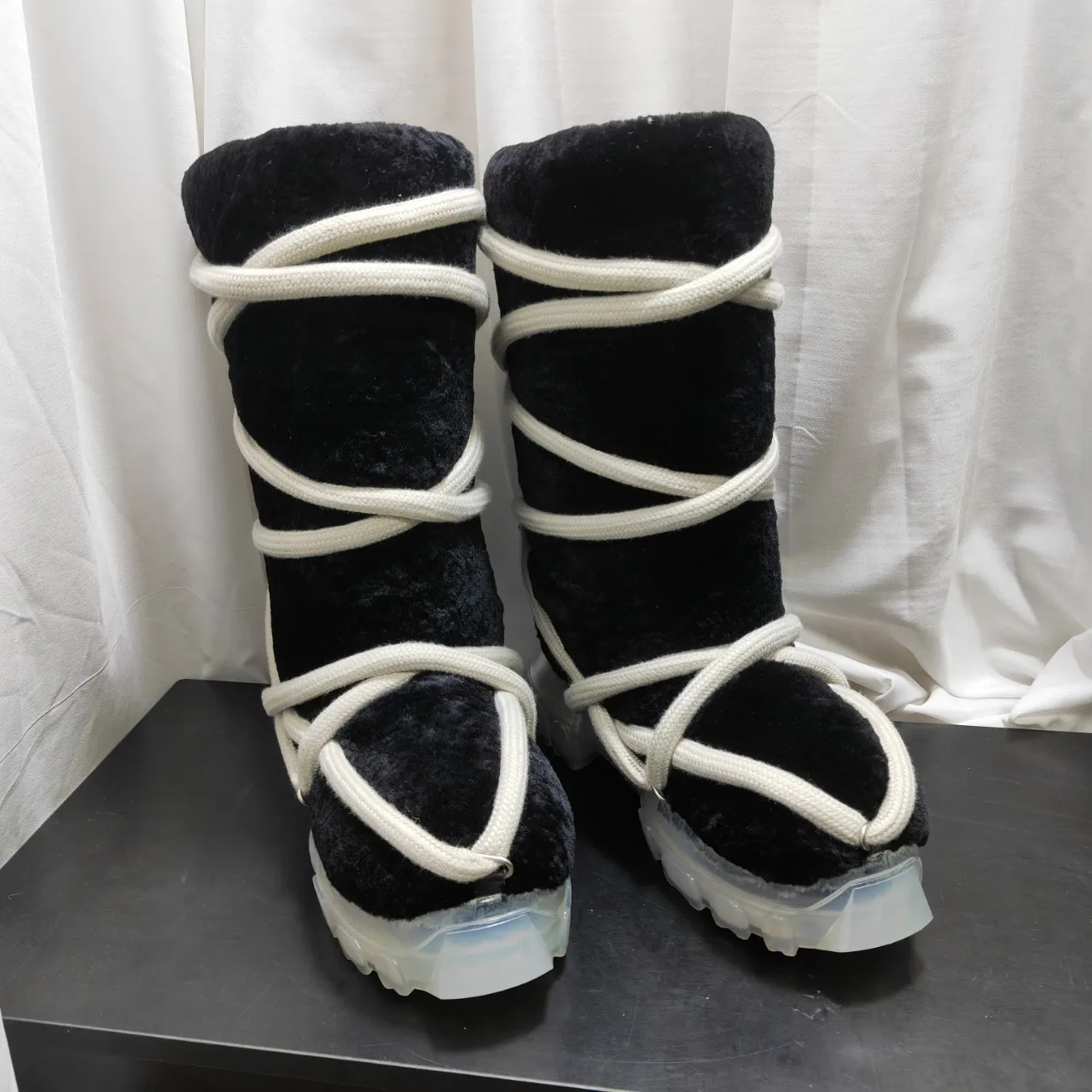 

Winter Men Warm Snow Boots Strap Real Sheepskin Boots Thick Soled Waterproof Anti Slip High Top Shoes Wear-Resistant