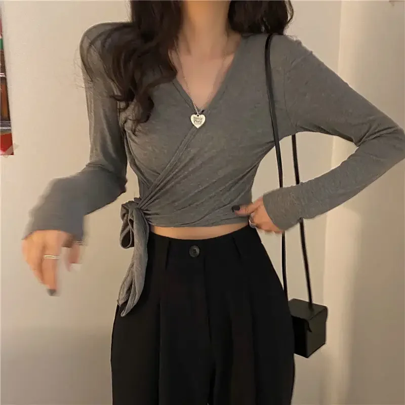 Sexy T-shirts Women V-neck Slim Burgundy Spring Summer Sun Proof Fashion Korean Style Cropped Tops Daily Ins Hot Girls Ulzzang