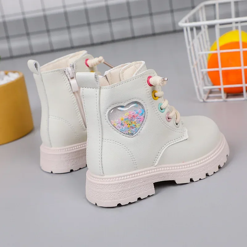 2024 Girls Ankle Boots Autumn Winter New Fashion Versatile Kids Rubber Boots School Heart Love Style Children's Boots Anti-skid