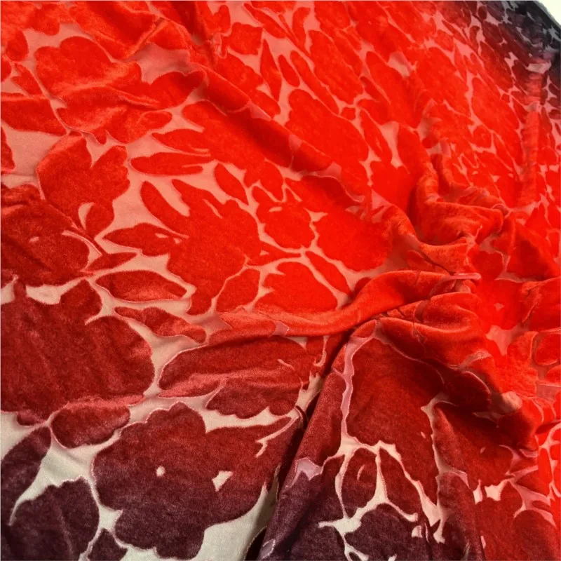 

Silk fabric with a gradient of floral patterns woven velvet and dress cheongsam