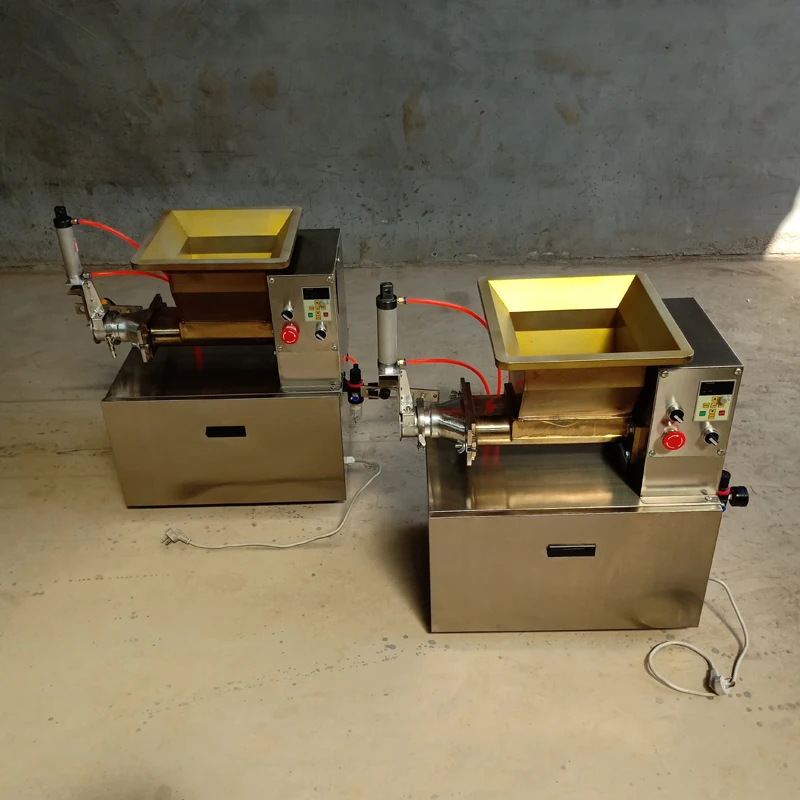 Automatic Stainless Steel Dough Divider Machine Rounder Stuffing Biscuit Panel Pizza Dough Cutting Machine