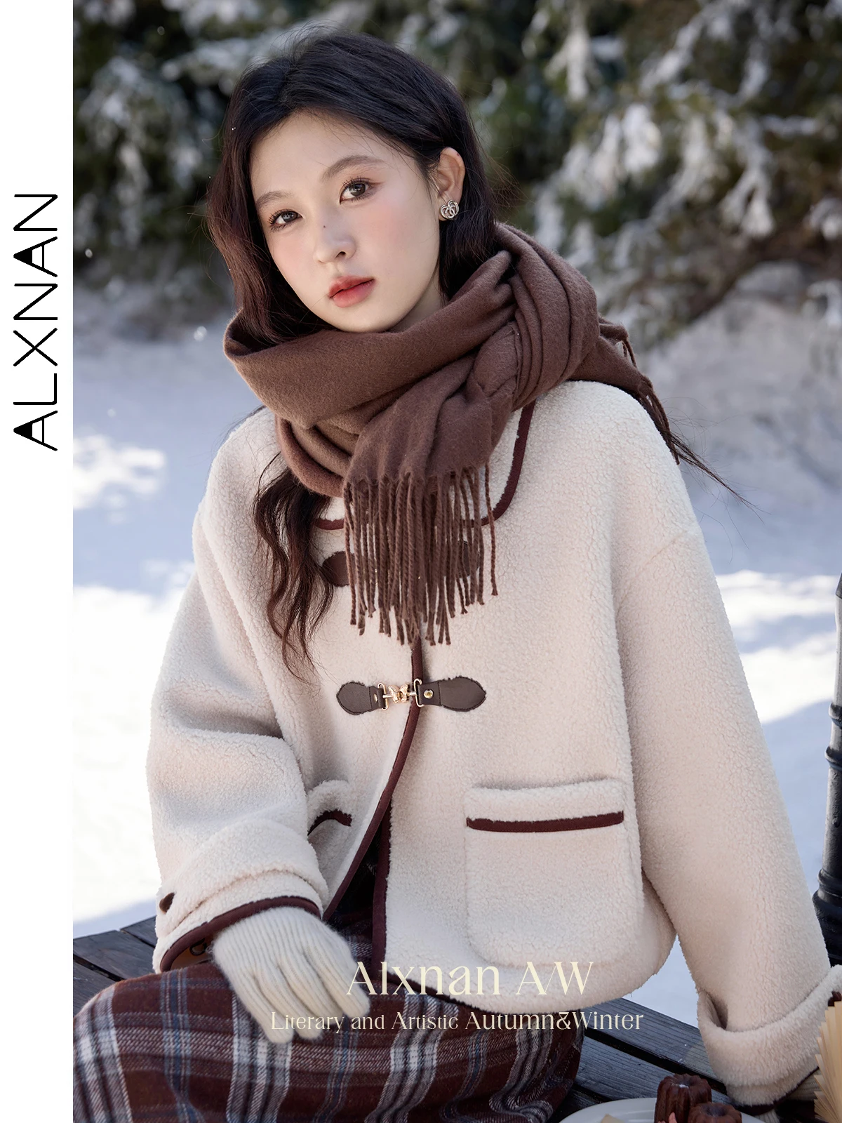 ALXNAN Women Lamb Wool Jackets Winter Warm Lapel Collar Metal Butterfly Button Coats 2024 Long Sleeve Thickness Outerwear L52386