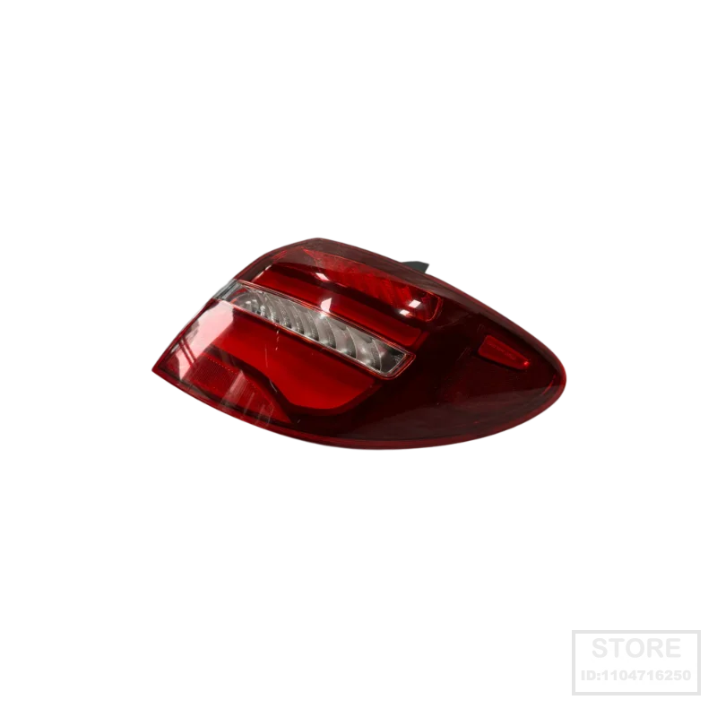 مصباح خلفي LED عالي الجودة لسيارة Mercedes Benz Class B W246 مجموعة مصابيح خلفية LED OE 2469068100/2469068200/2469069100/2469069200