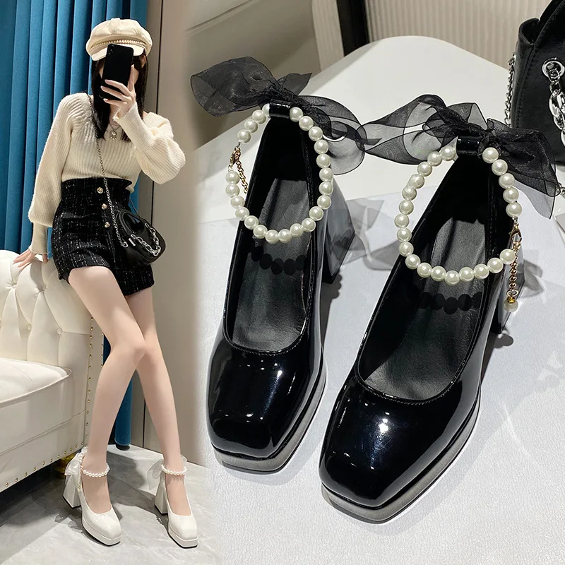 

Mary's 2025 New Style Women's High Heels Pearl White Patent Leather Thick Platform Single Shoe Cute Small Skin Shoes