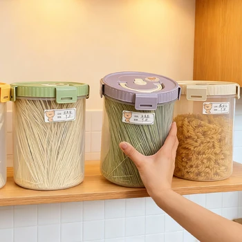 Handle-Top Noodle Storage Container 1