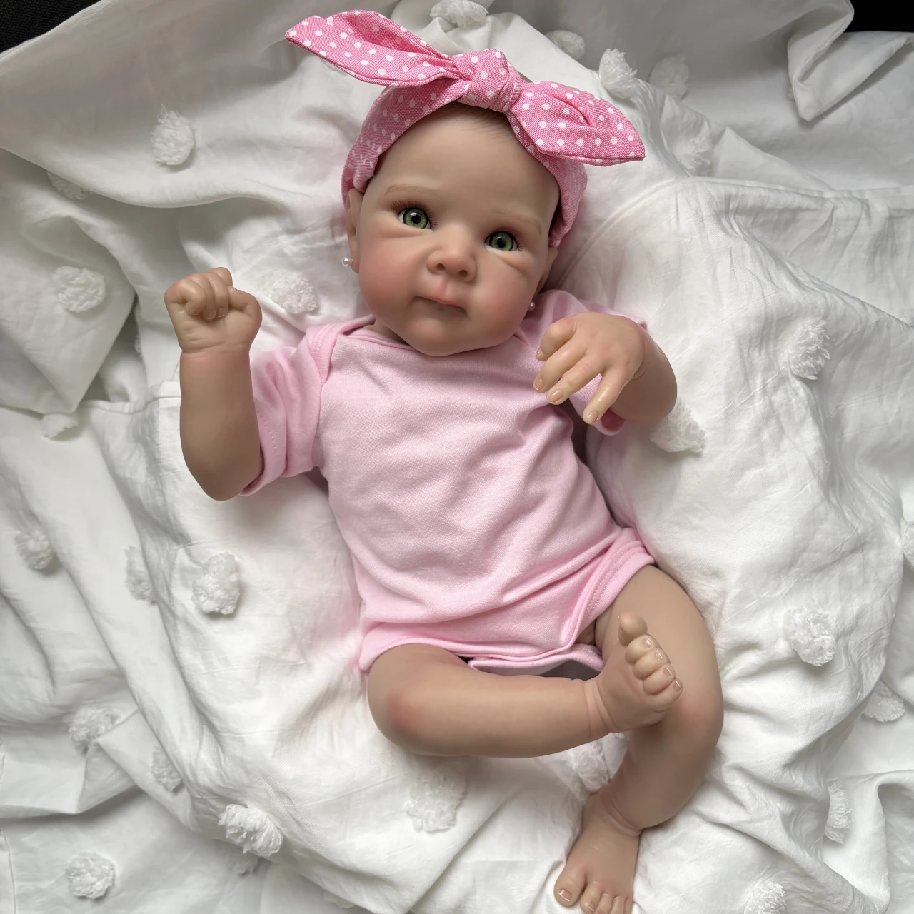 Cuddly Bettie 18 polegadas múltiplas camadas pintura pele 3D com pintura à mão cabelo veias visíveis pano macio corpo boneca reborn realista