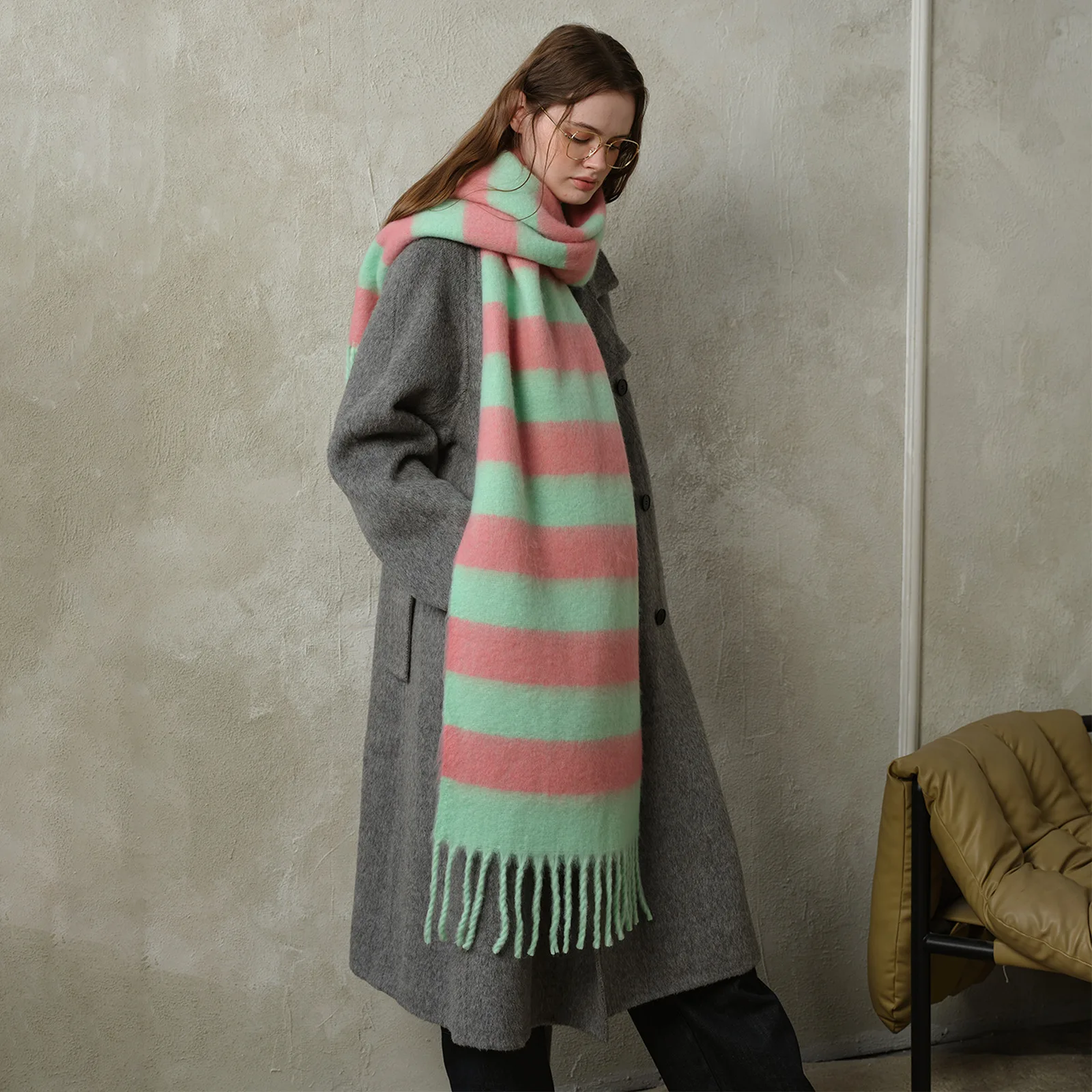 

2025 Winter New Acrylic Imitation Cashmere Checkered Women's Scarf Thickened Warm Wear Cold resistant Shawl Couple Tassel Scarf