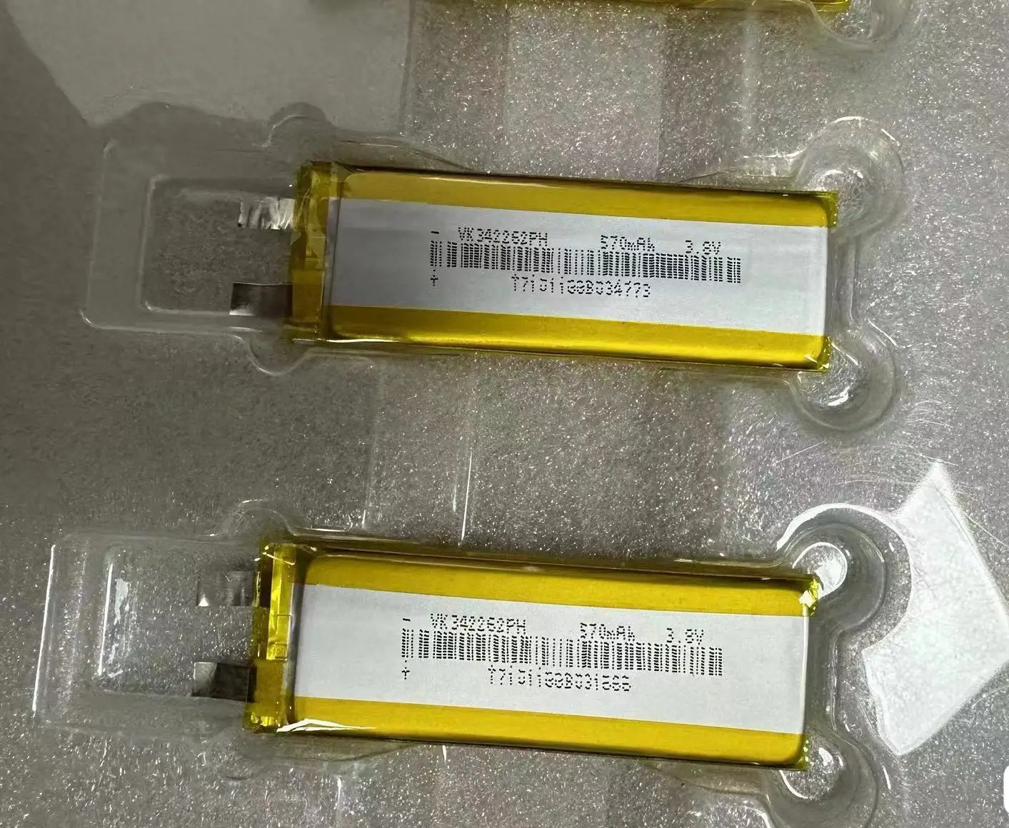 

2pcs new for VK 342262 VK342262PH 3.8V 570mah