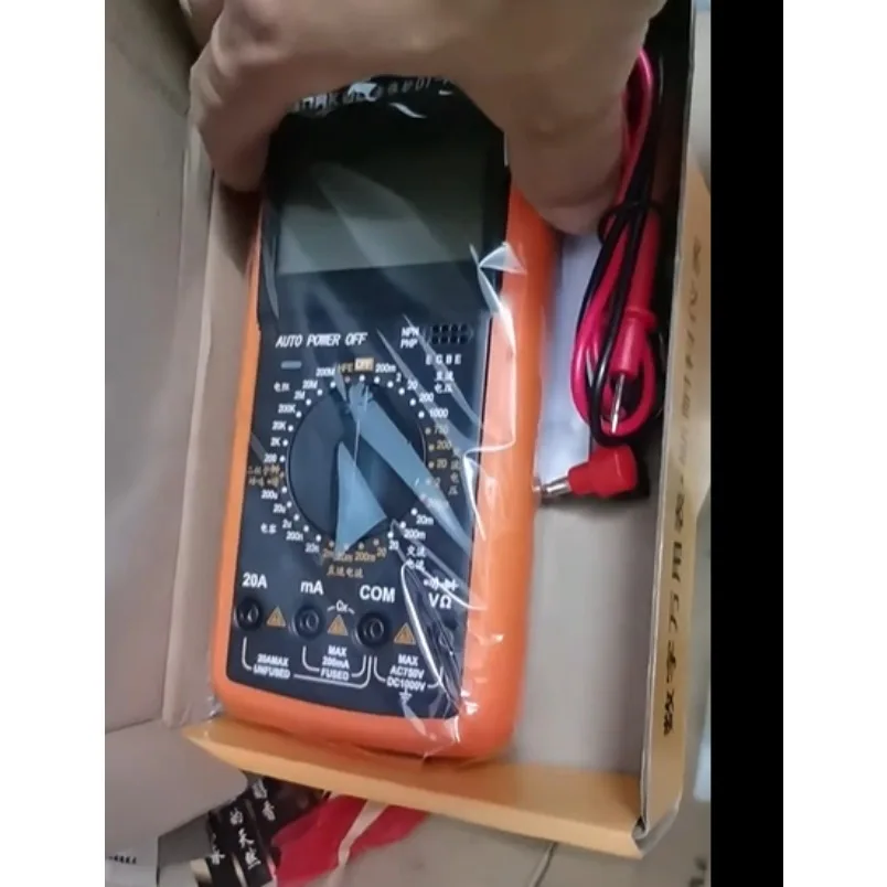 

Новый высокоточный цифровой мультиметр DT9205A с защитой от перегрева, полной защитой, большим экраном, цифровым дисплеем, универсальный измеритель с функцией измерения емкости.