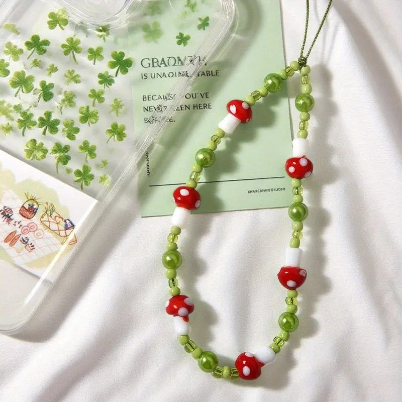 Ceramic Mushroom Beaded Phone Chain, Cute Fashion Hand Woven Bead Chain, Wrist Accessories, Suitable as a Gift for Women